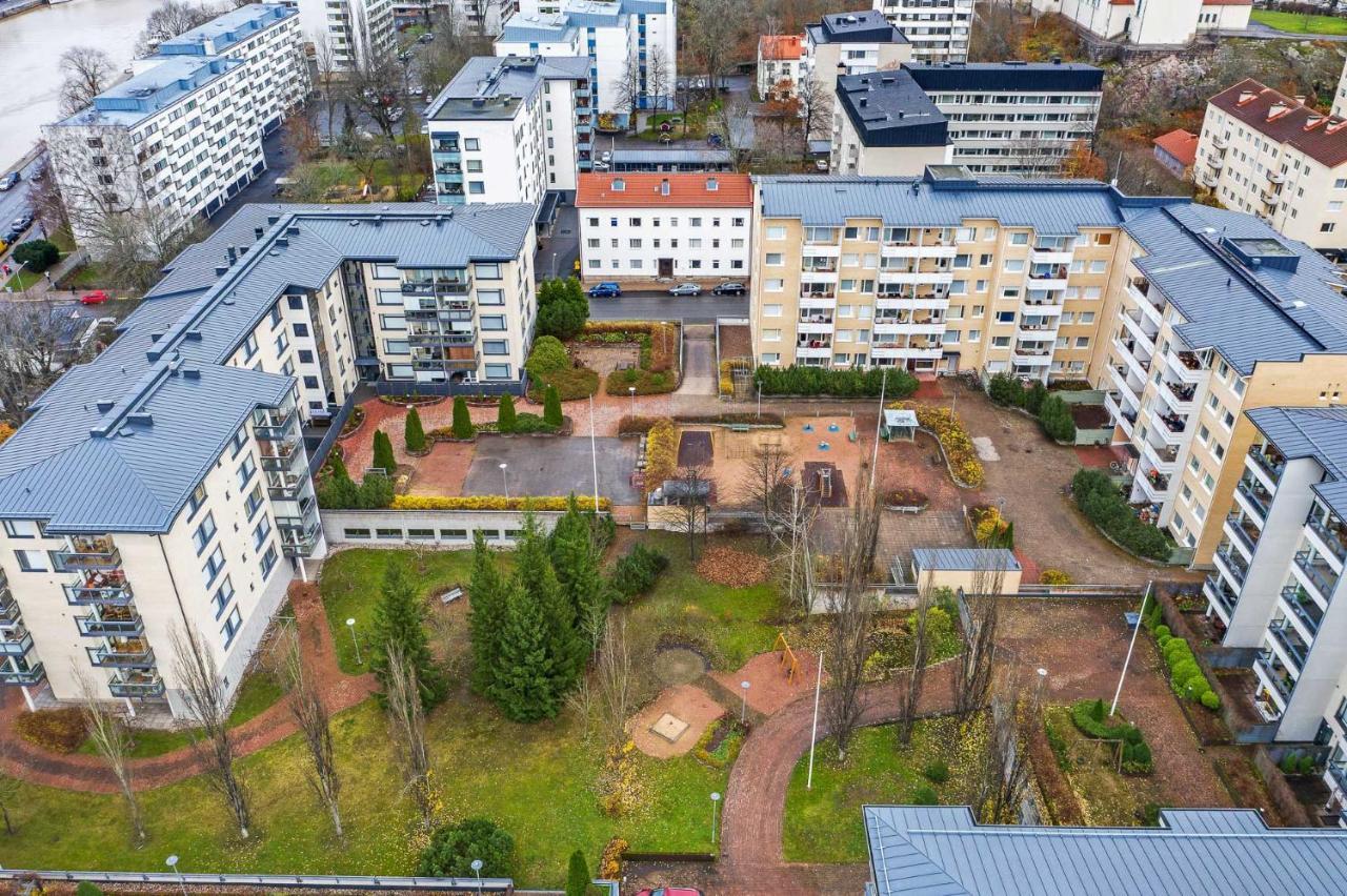 Apartment Sleepwell Tiili With Private Sauna And Parking Turku Luaran gambar